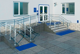 Входные группы для инвалидов для зданий и сооружений