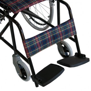Кресло-коляска инвалидная с литыми колесами FS868-41