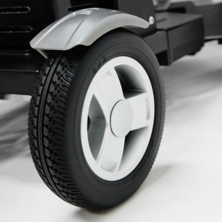Кресло-коляска MET Compact Pro 4WS с анатомическим сиденьем и системой подруливания