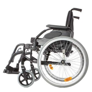 Кресло-коляска механическая Invacare Action 3