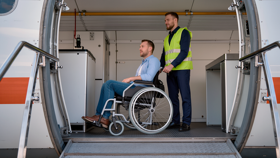 Транспортировка инвалидной коляски в самолете