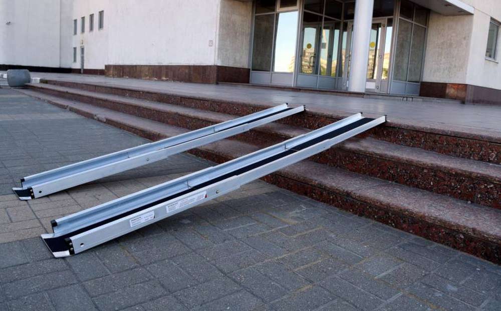 Телескопические пандусы для инвалидов