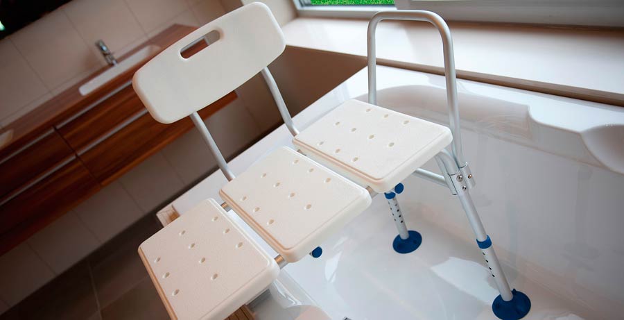 Табурет для ванны для пожилых людей чтобы мыться сидя