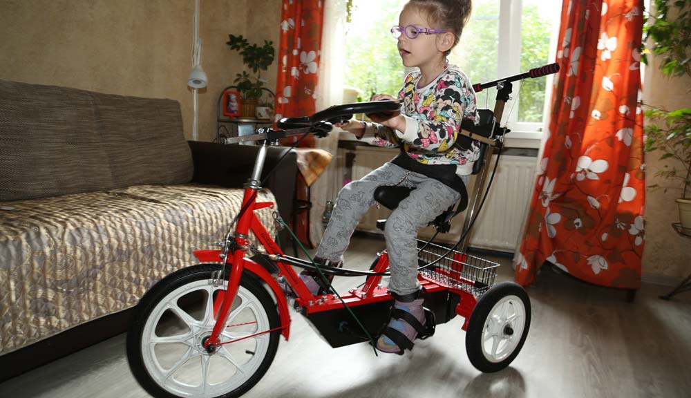 Велосипед для детей с ДЦП с поддержками и фиксаторами